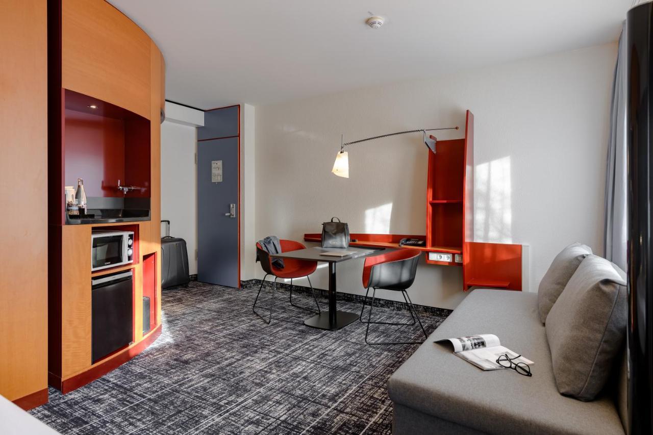 Novotel Suites Muenchen Parkstadt Schwabing Exteriör bild