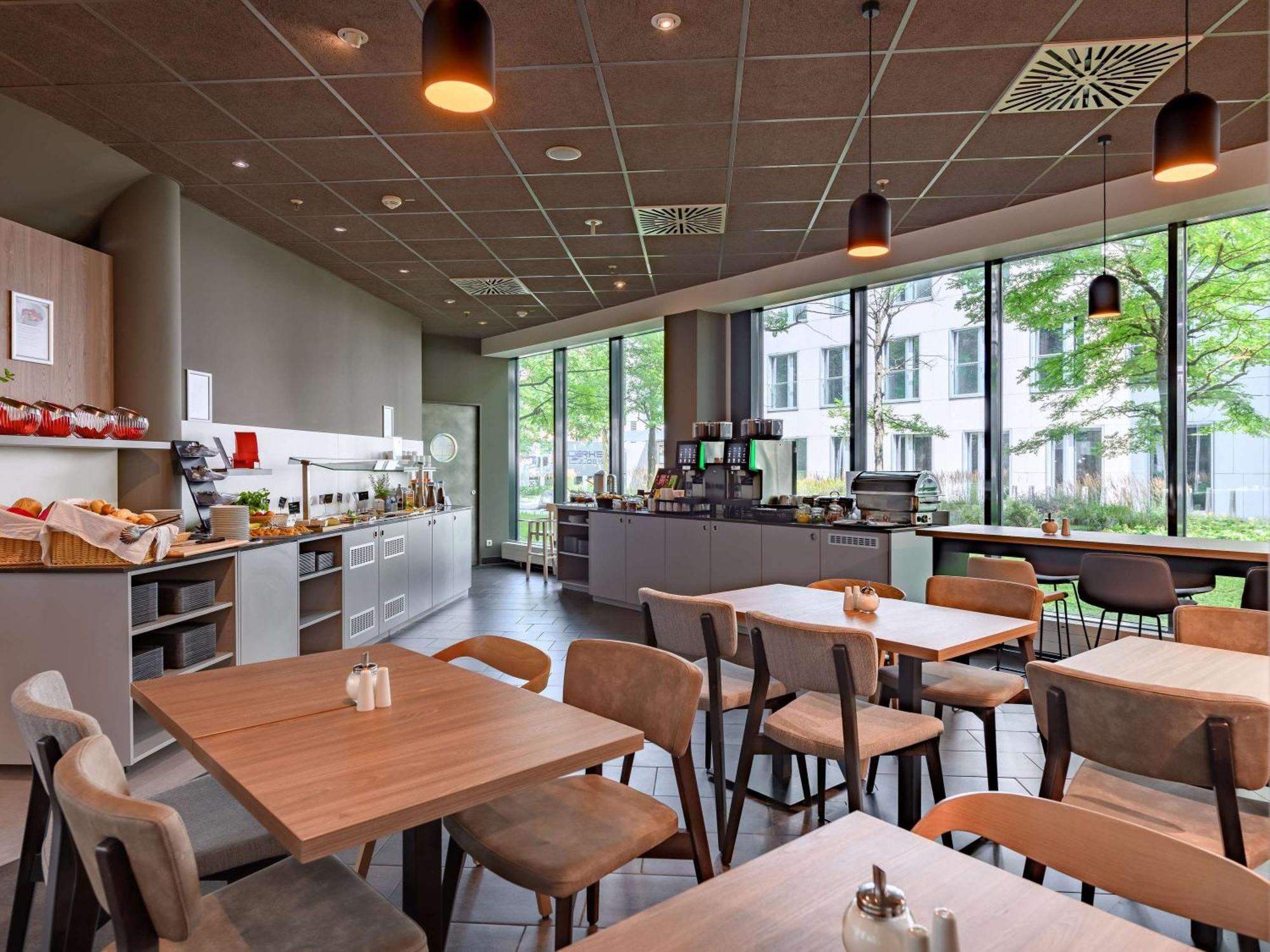 Novotel Suites Muenchen Parkstadt Schwabing Exteriör bild