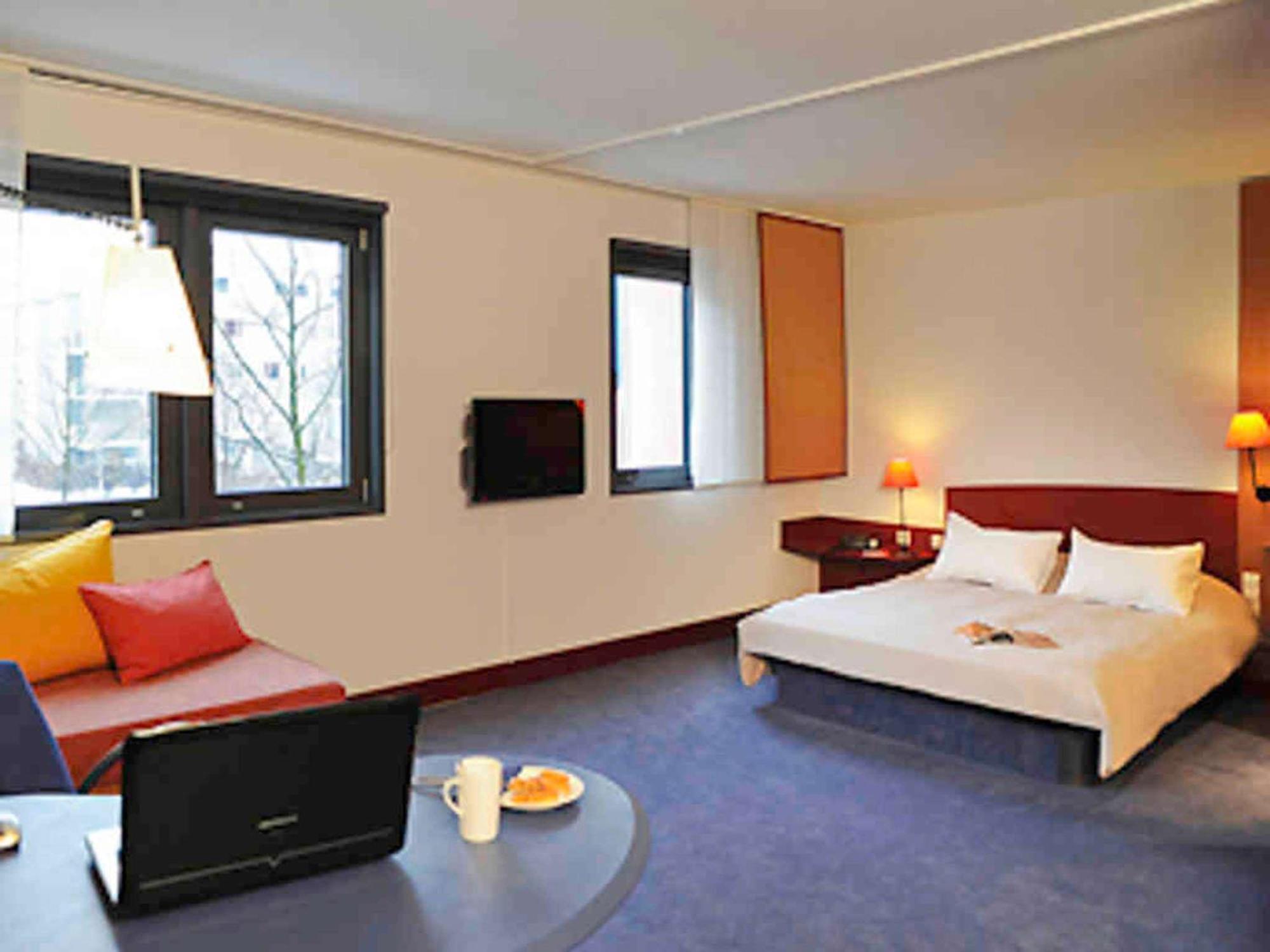 Novotel Suites Muenchen Parkstadt Schwabing Exteriör bild