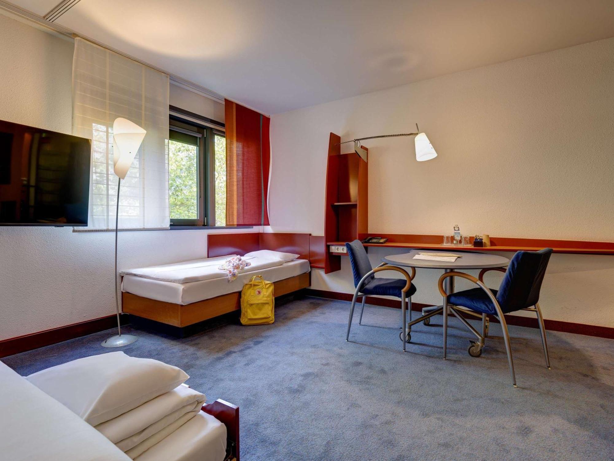 Novotel Suites Muenchen Parkstadt Schwabing Exteriör bild