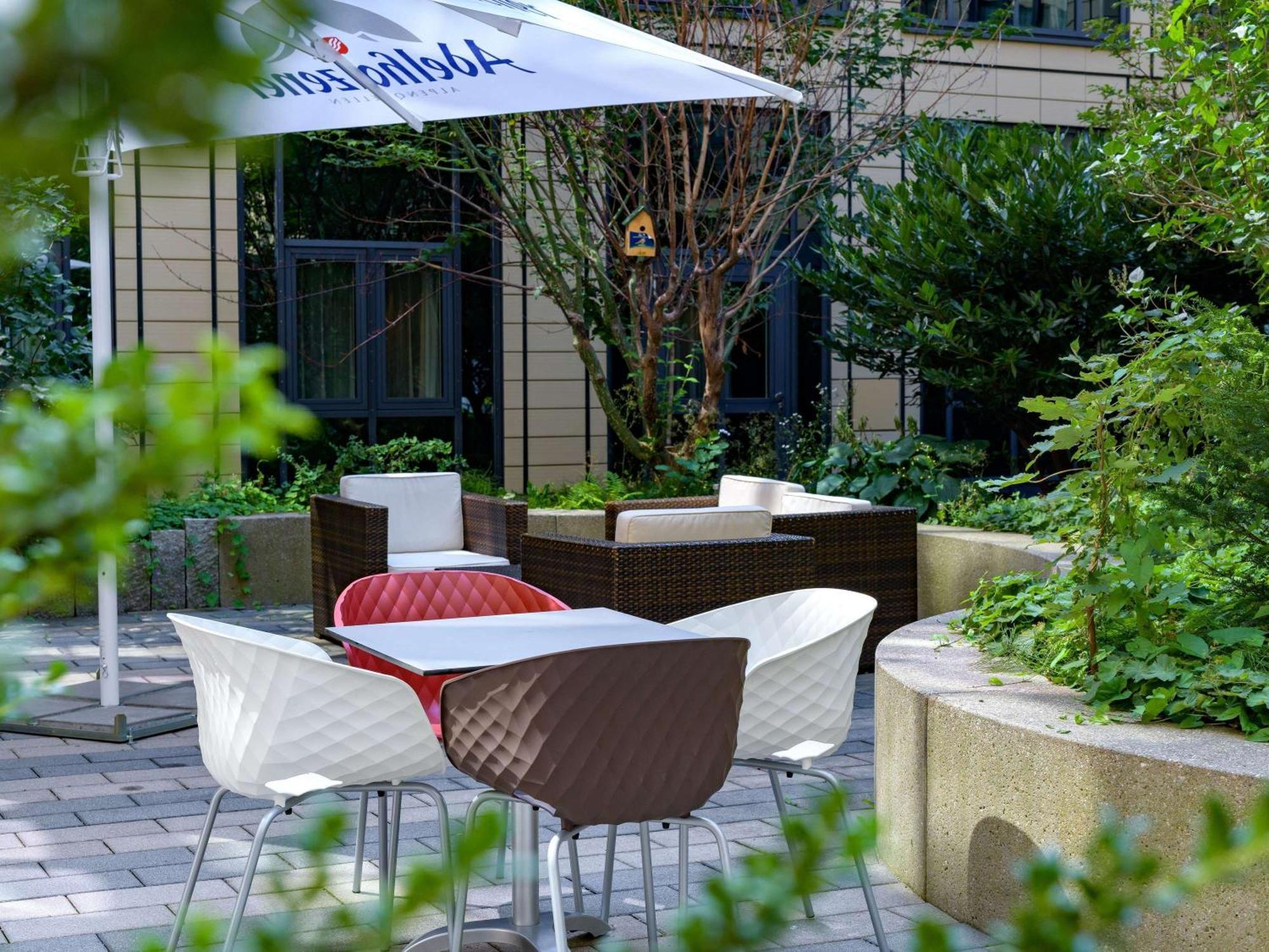 Novotel Suites Muenchen Parkstadt Schwabing Exteriör bild